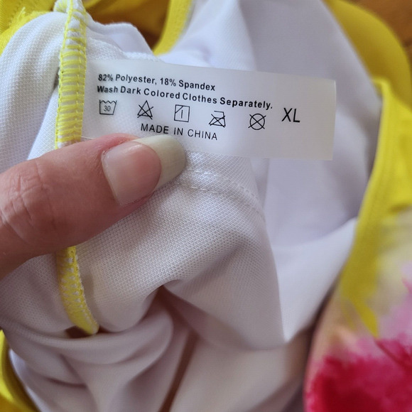 Yellow and pink floral bathing suit and matching skirt set, size XL - Picture 8 of 8